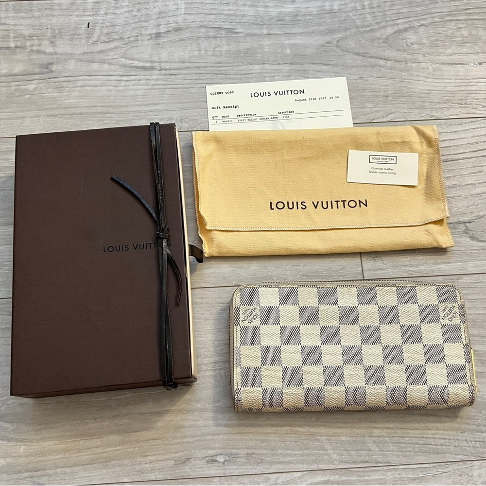 Louis Vuitton Zippy Wallet - Damier Azur